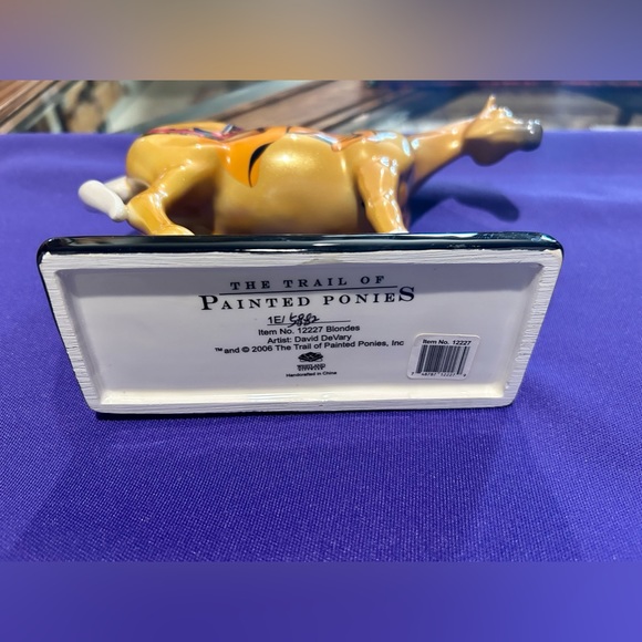 Set of Two. Painted Ponies Cowpony and Blondes - Picture 10 of 10